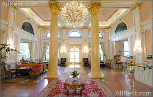 Palace Merano 4